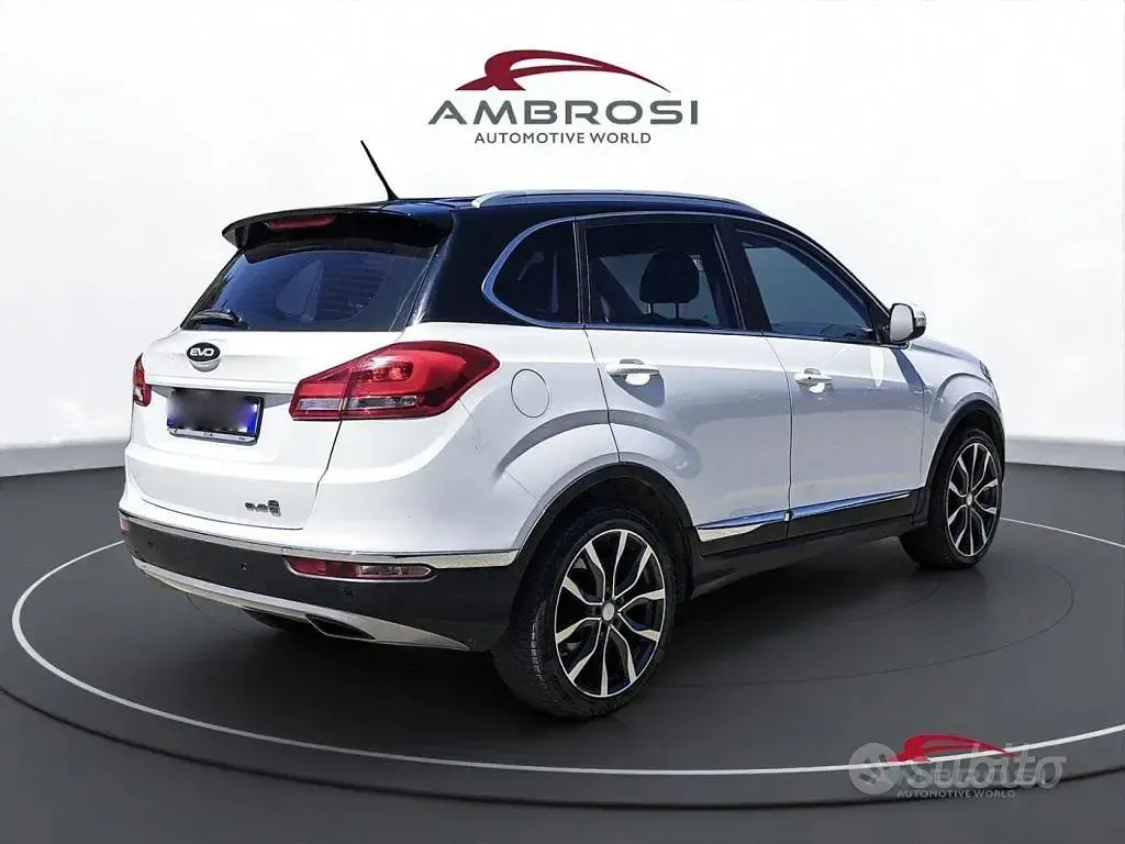 Usata EVO Evo 6 150 CV (110 kW) 2021 Bianco SUV