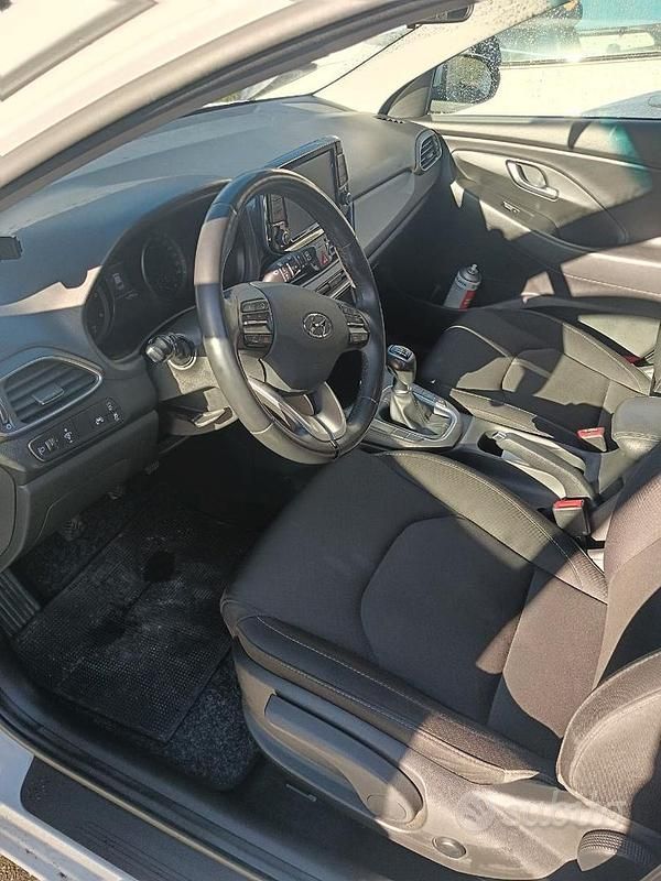 Occasion Hyundai i30 136 PK (100 kW) 2019 Wit Stationwagen