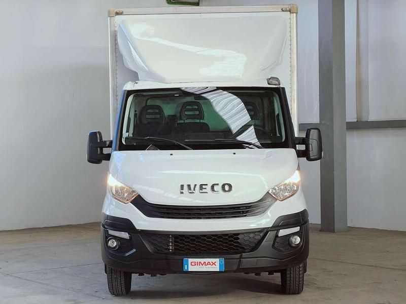 Usata Iveco Daily 136 CV (100 kW) 2019 Bianco Berlina