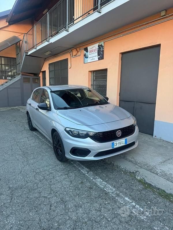 Usata Fiat Tipo Business 95 CV (69 kW) 2020 Grigio Berlina