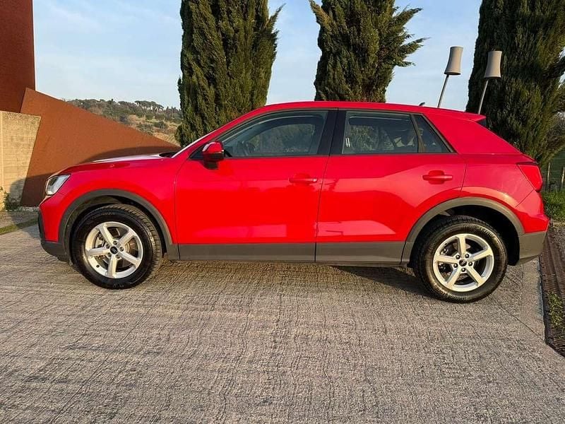 Usata Audi Q2 Advanced 150 CV (110 kW) 2024 Rosso SUV
