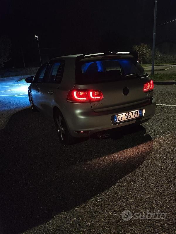 Usata VW Golf VI 102 CV (75 kW) 2011 Grigio Utilitaria