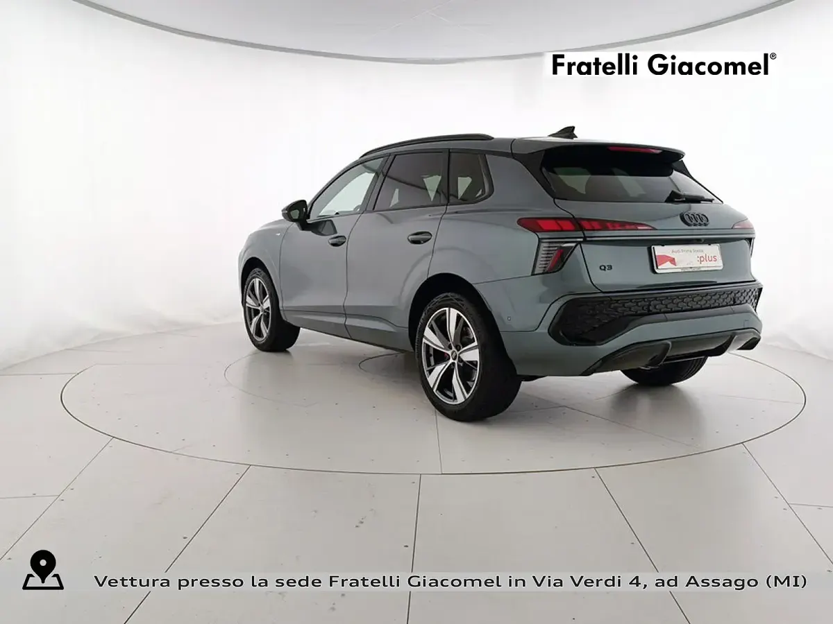 Nuova Audi Q3 S-Line 150 CV (110 kW) 2025 Verde SUV