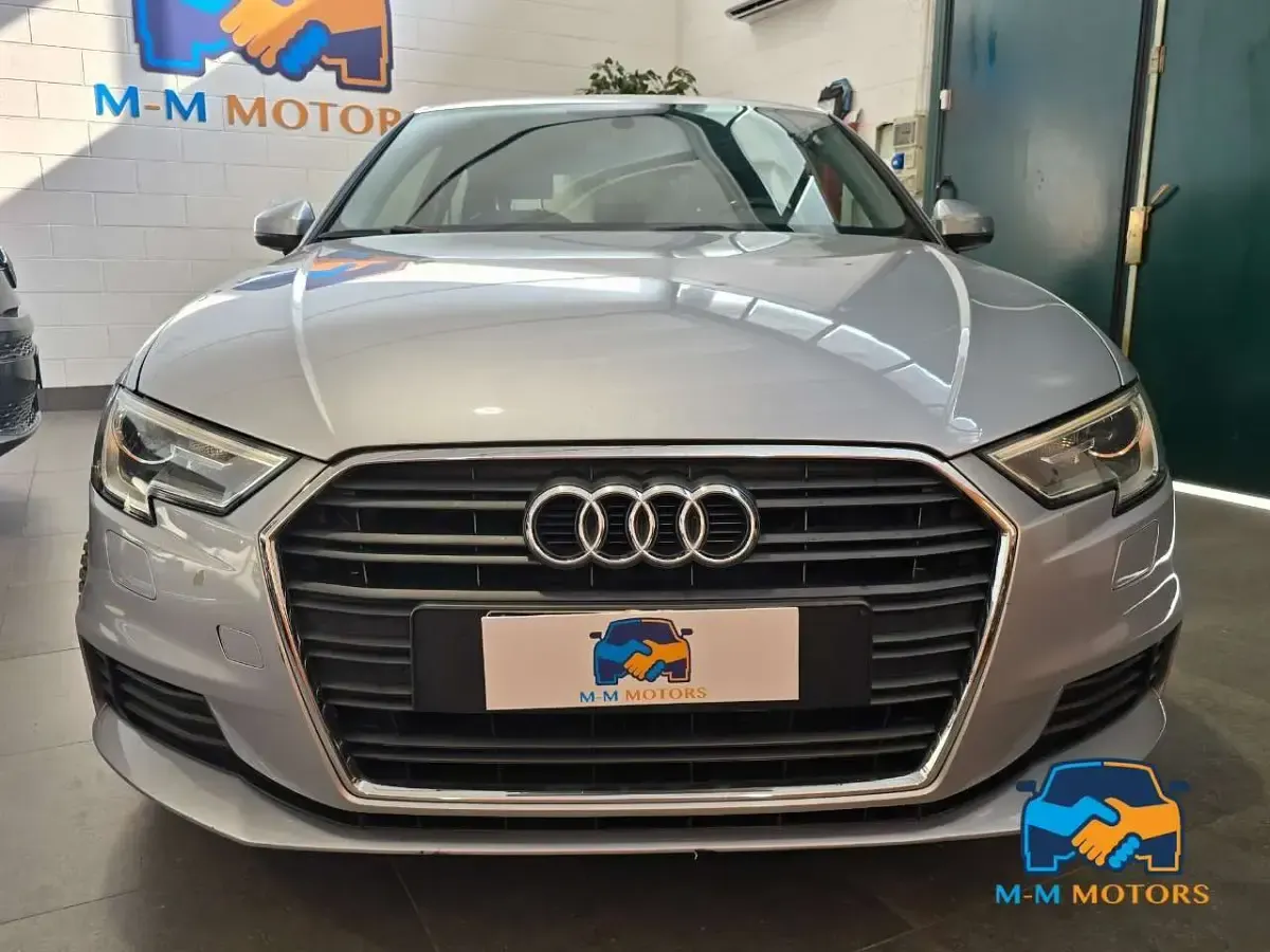 Usata Audi A3 Sport 110 CV (80 kW) 2017 Grigio Berlina