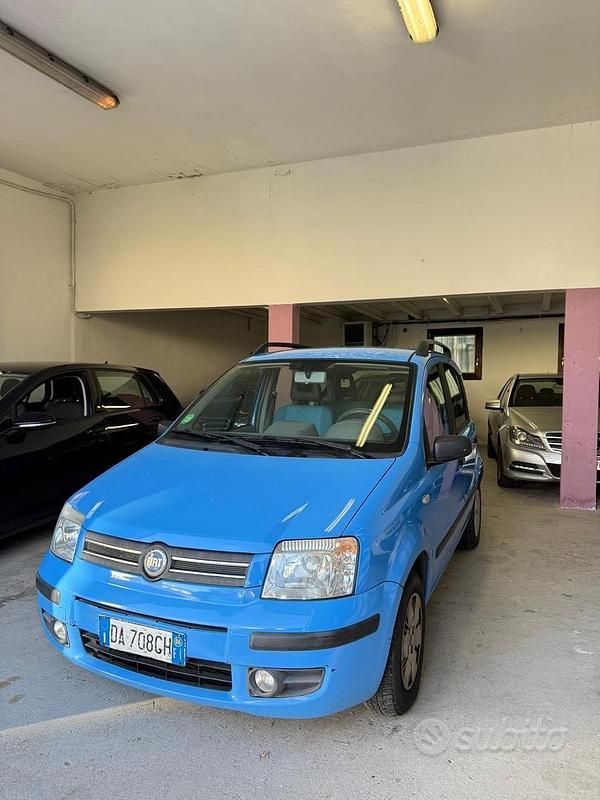Usata Fiat Panda Dynamic 60 CV (44 kW) 2006 Blu Berlina