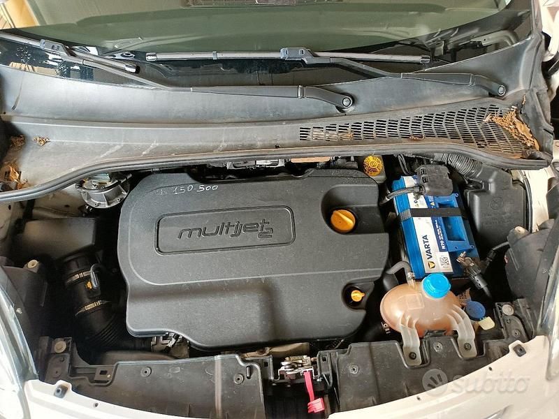 Usata Fiat 500L 120 CV (88 kW) 2016 Monovolume