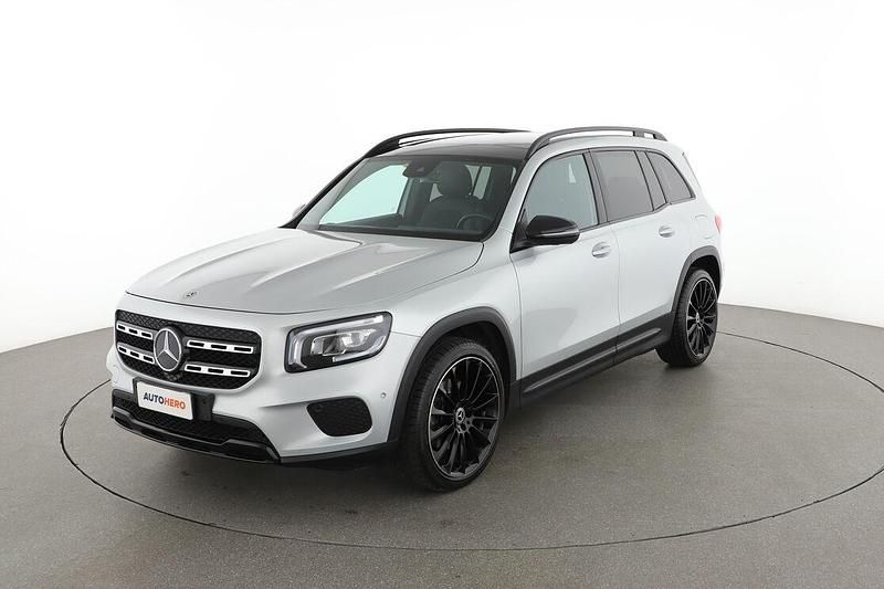Käytetty Mercedes GLB200 Progressive 150 HP (110 kW) 2020 Katumaasturi