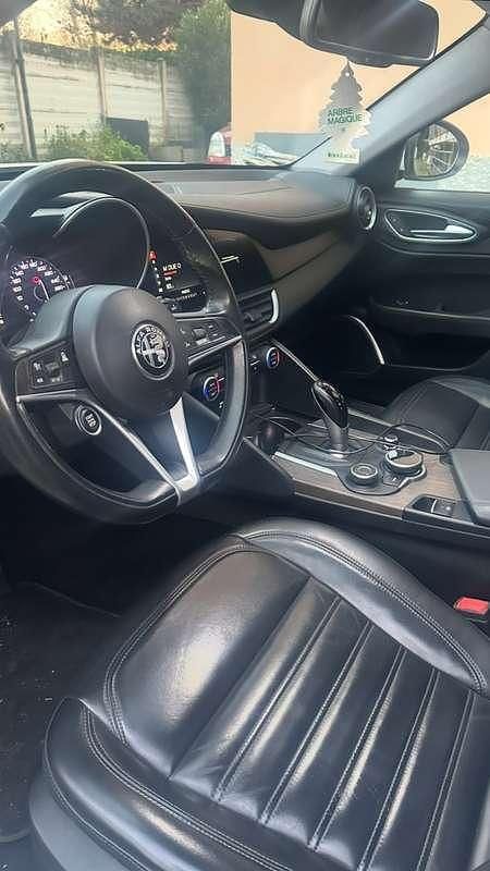 Usata Alfa Romeo Giulia Executive 200 CV (147 kW) 2019 Berlina