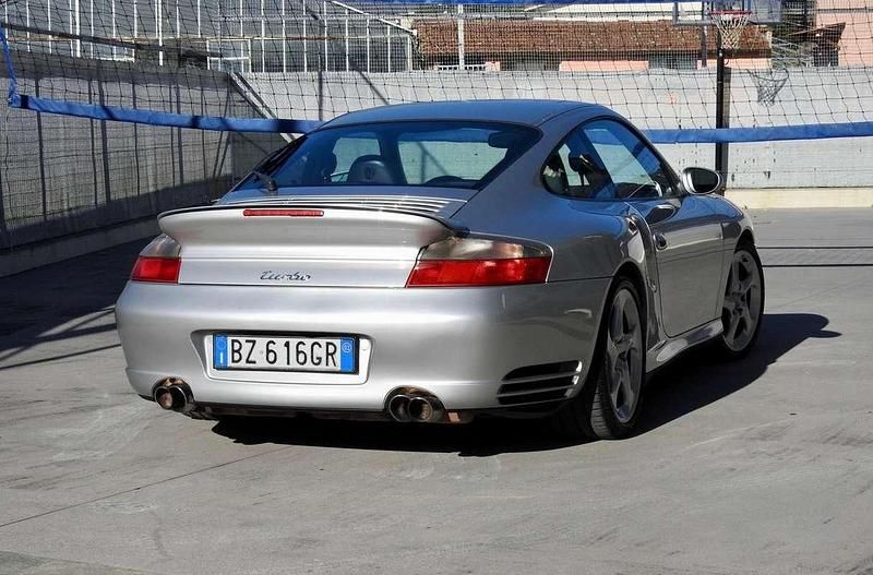 Usata Porsche 996 420 CV (308 kW) 2002 Argento Coupé