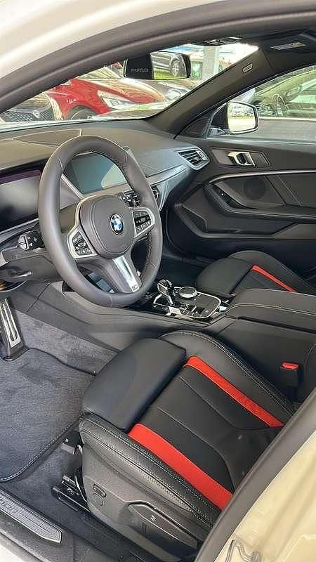 Usata BMW 120 Comfort Edition 178 CV (130 kW) 2023 Bianco Utilitaria