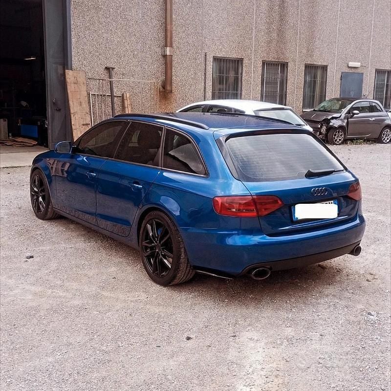 Usata Audi A4 S-Line 2011 Blu Station wagon