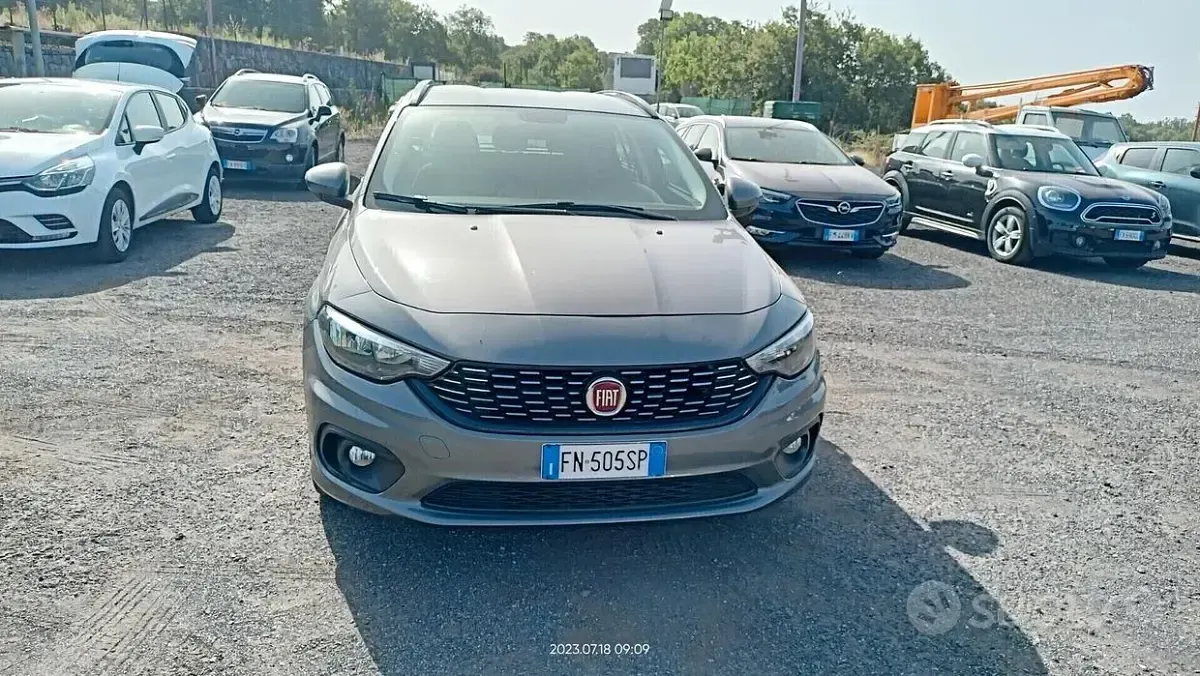 Usata Fiat Tipo Lounge 95 CV (69 kW) 2018 Grigio Station wagon