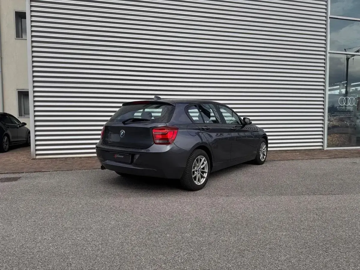 Usata BMW 116 Efficient Dynamics 116 CV (85 kW) 2014 Grigio Utilitaria