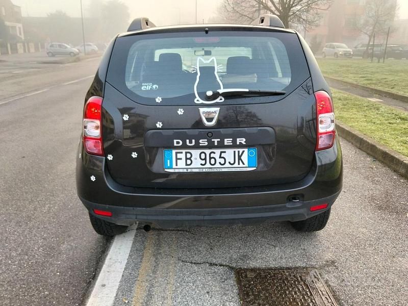 Usata Dacia Duster 109 CV (80 kW) 2015 Nero SUV