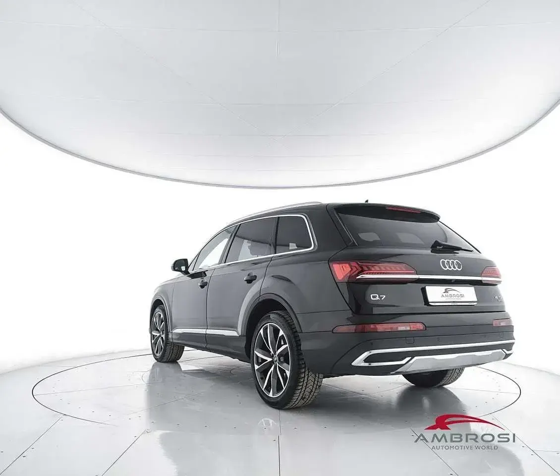 Usata Audi Q7 Business 231 CV (169 kW) 2021 Nero SUV