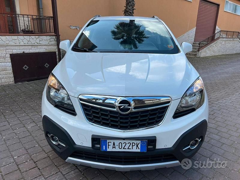 Usata Opel Mokka Cosmo 136 CV (100 kW) 2015 Bianco SUV