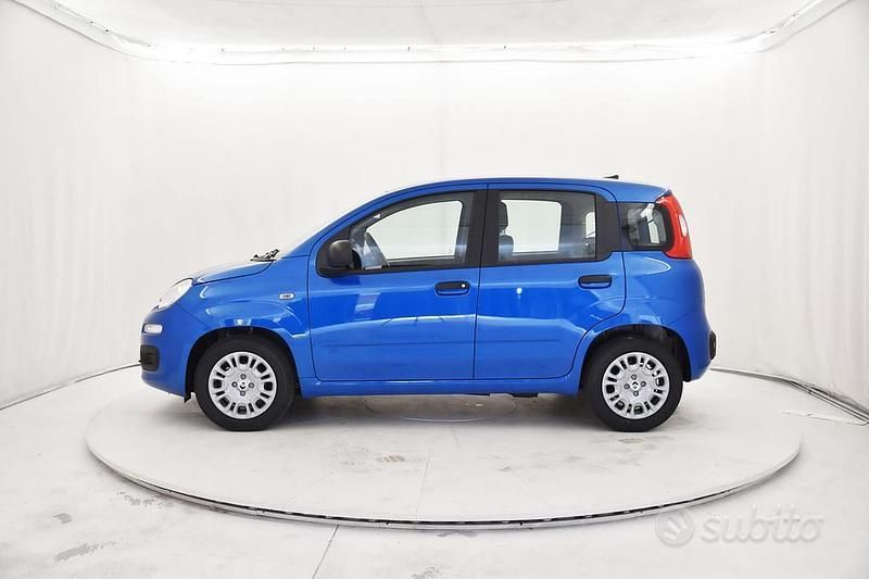 Nuova Fiat Panda S 70 CV (51 kW) 2025 Blu Utilitaria