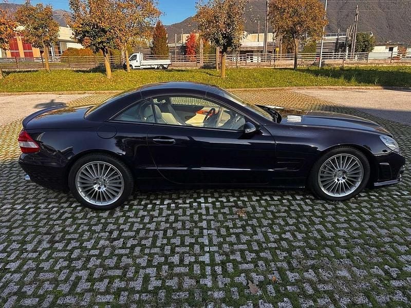 Usata Mercedes SL350 245 CV (180 kW) 2003 Blu/azzurro Cabrio