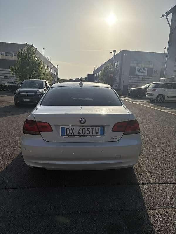 Begagnad BMW 320 M Sport 177 HK (130 kW) 2009 Sportkupé
