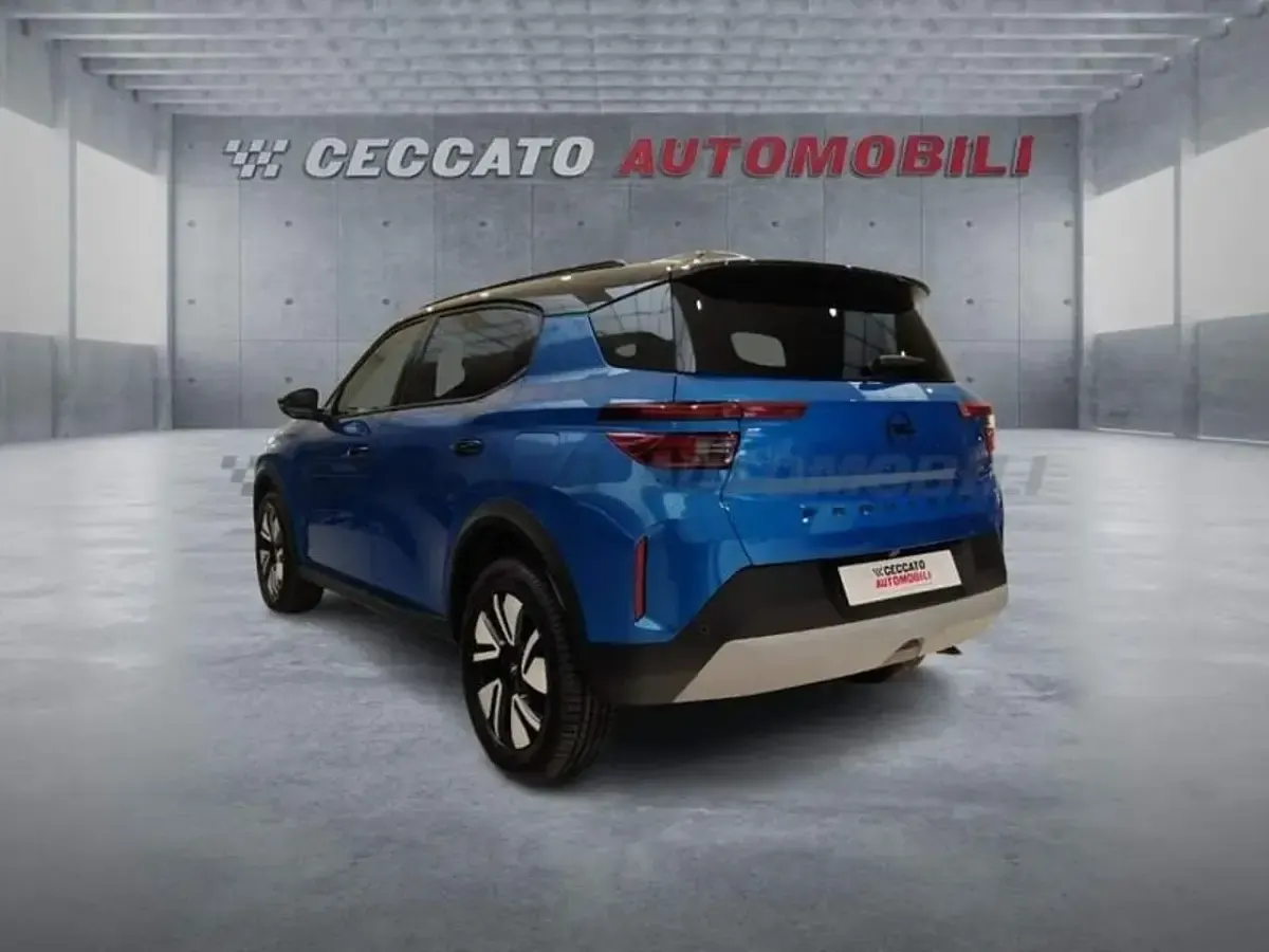 Nuova Opel Frontera 145 CV (106 kW) 2026 Marrone SUV