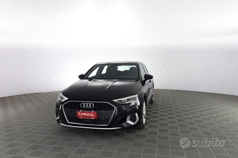 Usata Audi A3 e-tron Business 150 CV (110 kW) 2020 Nero midnight Utilitaria