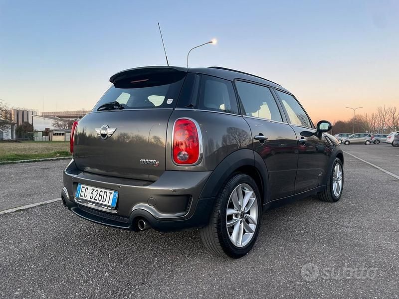 Usata Mini Cooper S Countryman 185 CV (136 kW) 2011 Grigio SUV