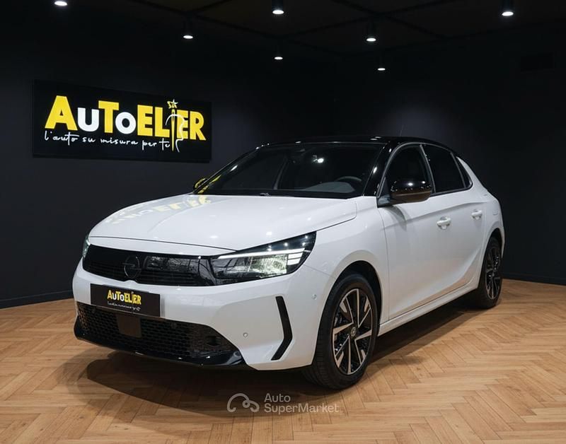 Usata Opel Corsa 101 CV (74 kW) 2025 Bicolore Utilitaria