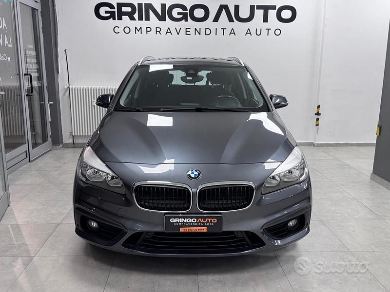 Usata BMW 218 Advantage 150 CV (110 kW) 2017 Grigio Station wagon