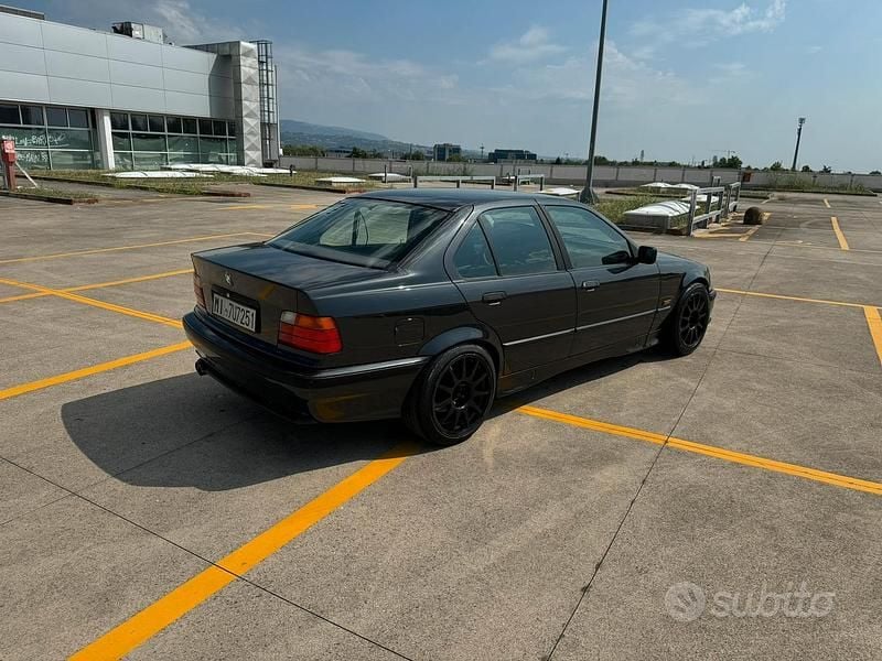 Usata BMW 328 1991
