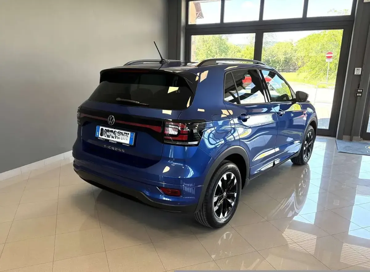 Usata VW T-Cross Sportline 95 CV (69 kW) 2022 Blu/azzurro SUV