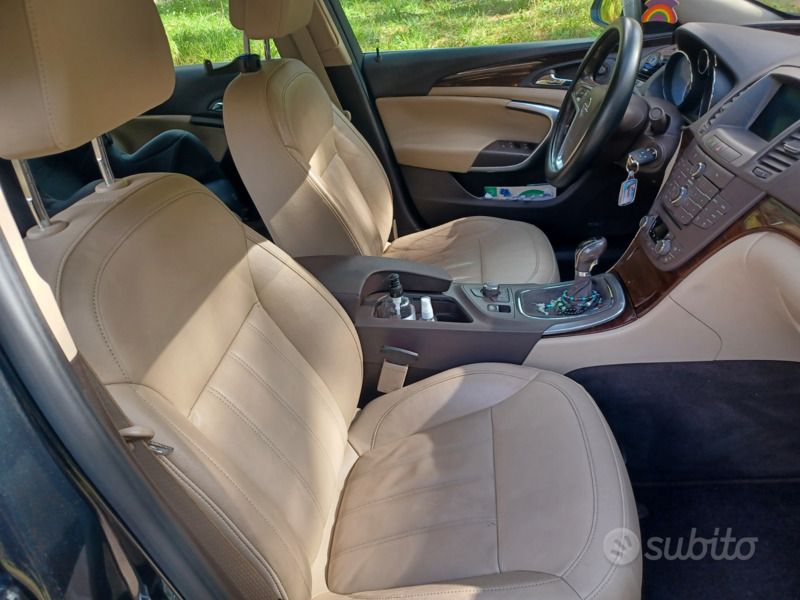 Usata Opel Insignia 2011 Nero Berlina