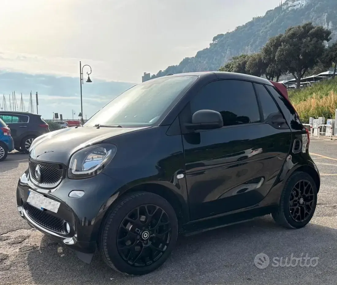 Usata Smart ForTwo Cabrio Passion 71 CV (52 kW) 2017 Nero Cabrio