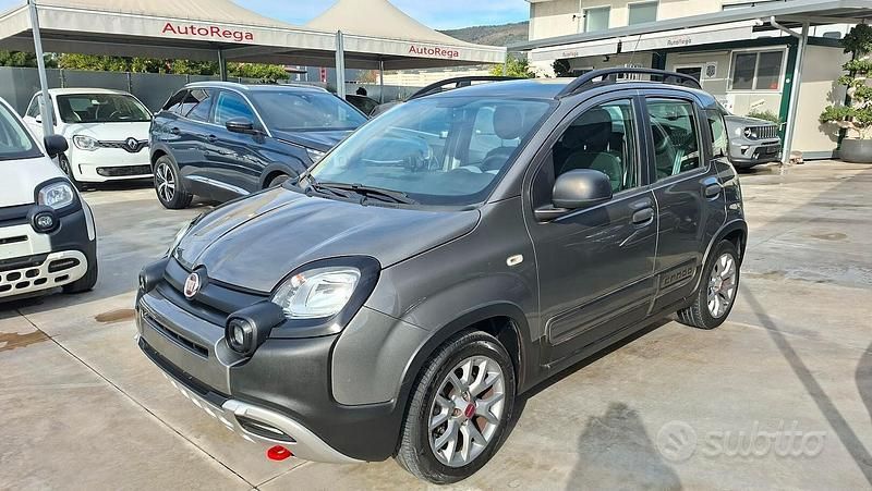 Usata Fiat Panda Cross Cross 85 CV (62 kW) 2020 Grigio Utilitaria
