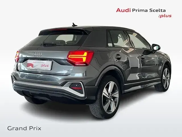 Usata Audi Q2 S-Line 191 CV (140 kW) 2022 Grigio scuro SUV