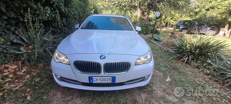 Bianco Usata 2014 BMW 520 Station wagon | 10.000 € (Super prezzo) - Immagine 1/4