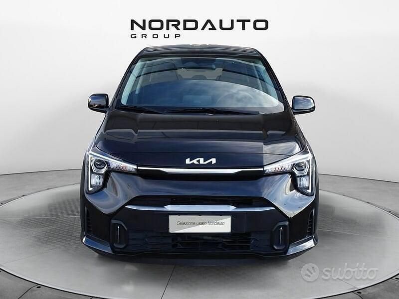 Usata Kia Picanto Urban 63 CV (46 kW) 2024 Nero Utilitaria
