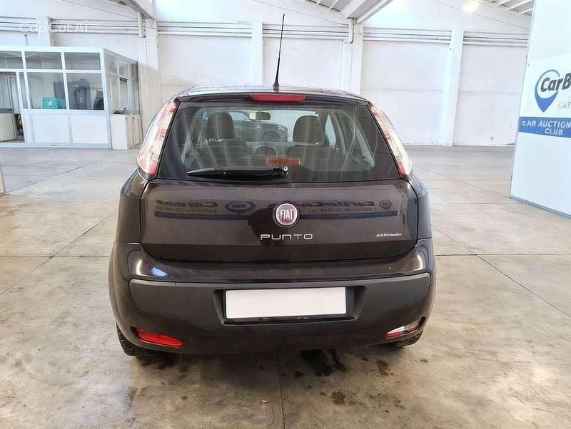 Usata Fiat Punto Evo Dynamic 69 CV (50 kW) 2011 Utilitaria