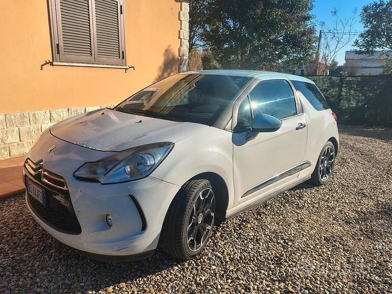 Usata Citroën DS3 95 CV (69 kW) 2010 Utilitaria