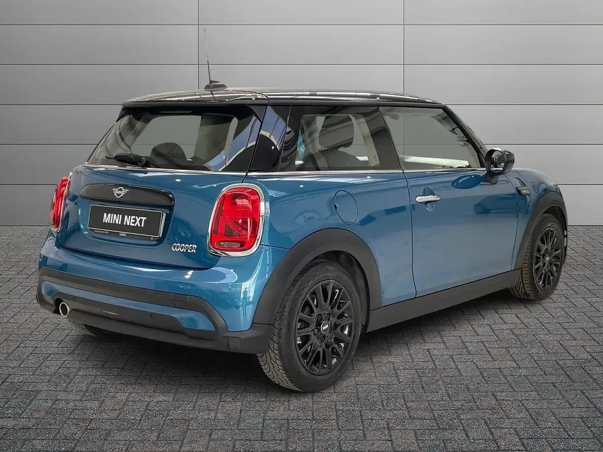 Usata Mini Cooper 136 CV (100 kW) 2022 Blu Utilitaria