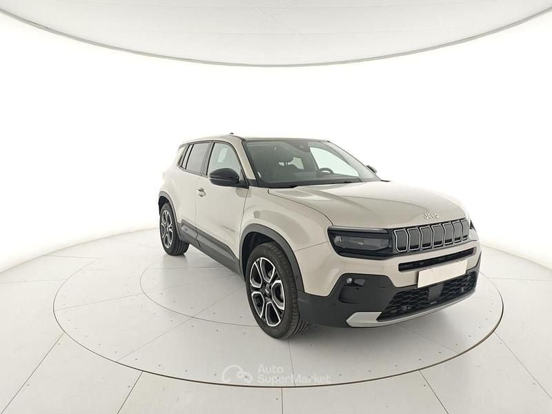 Käytetty Jeep Avenger Summit 101 HP (74 kW) 2025 Katumaasturi