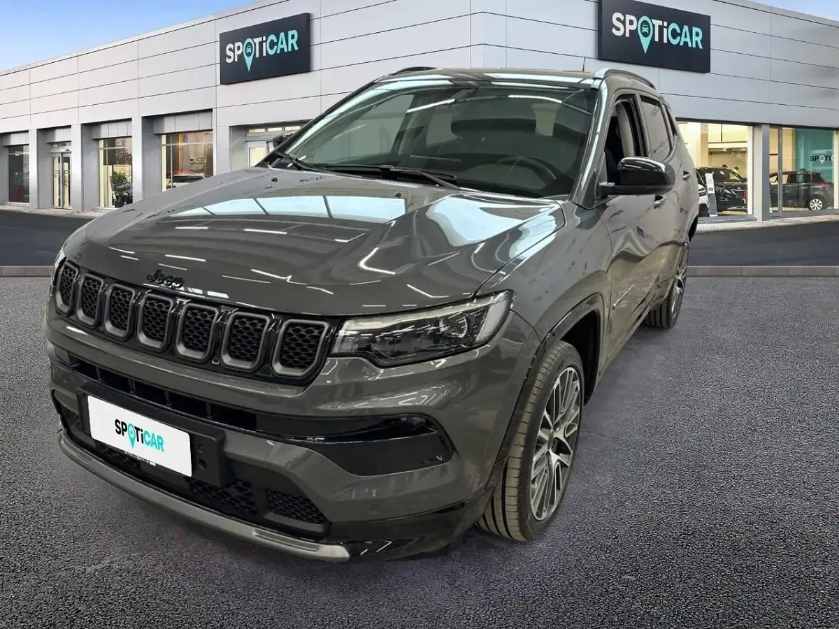 Usata Jeep Compass Summit 131 CV (96 kW) 2025 SUV