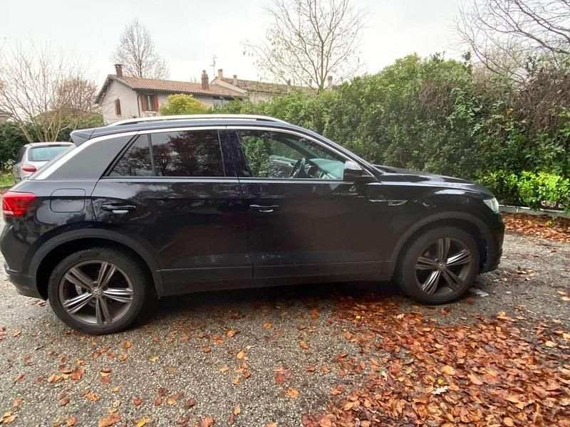 Usata VW T-Roc Advance 116 CV (85 kW) 2020 Nero SUV