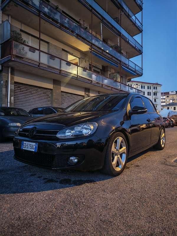 Usata VW Golf VI Highline 140 CV (102 kW) 2010 Nero Utilitaria