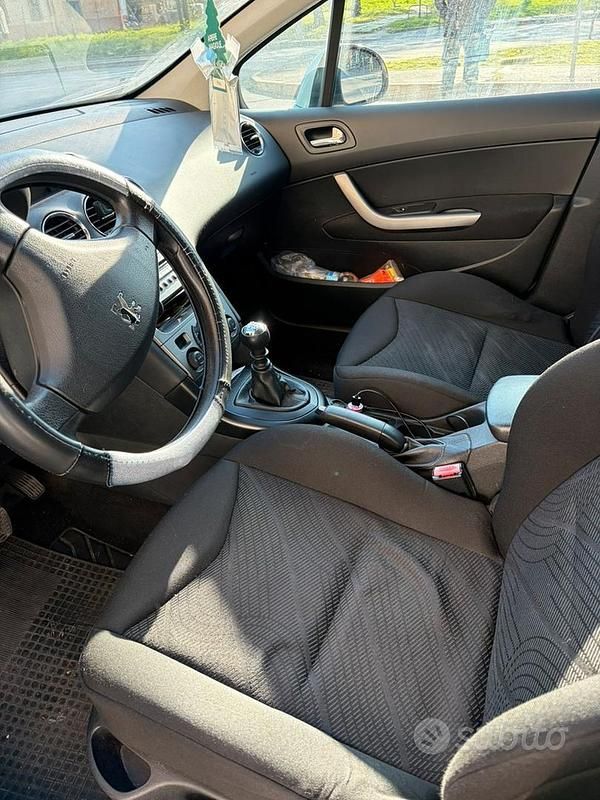 Usata Peugeot 308 SW 112 CV (82 kW) 2009 Station wagon