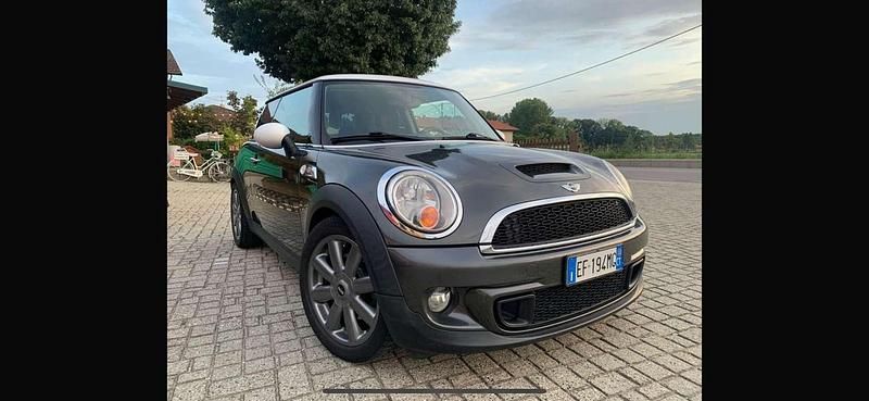 Begagnad Mini Cooper S 184 HK (135 kW) 2010 Halvkombi