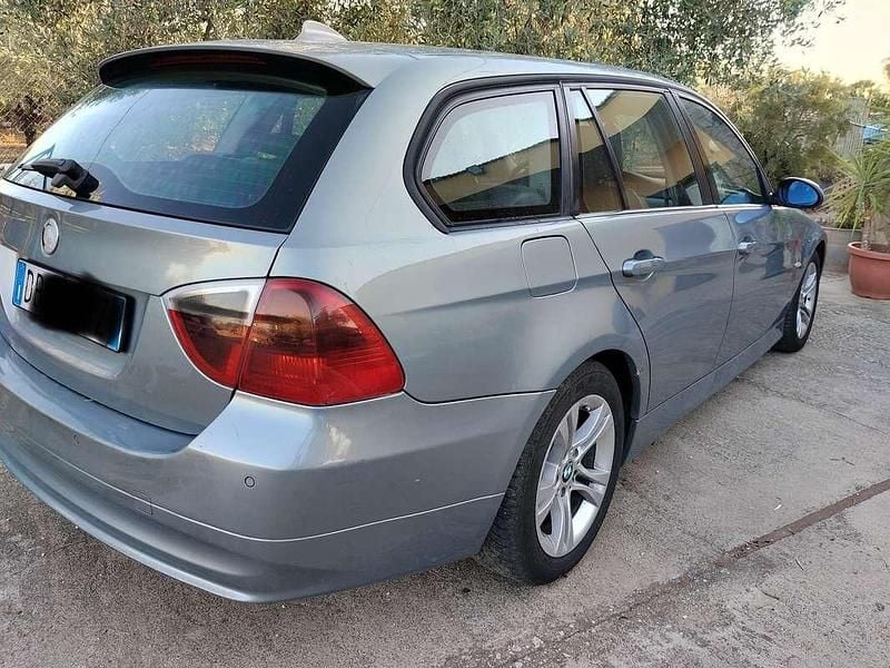Usata 2006 BMW 320 M Sport Station wagon | 1500 € (Super prezzo) - Immagine 1/4