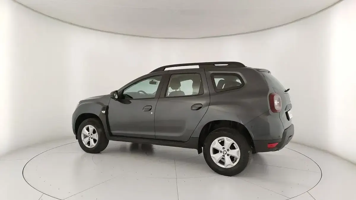 Usata Dacia Duster Comfort 116 CV (85 kW) 2021 Grigio SUV