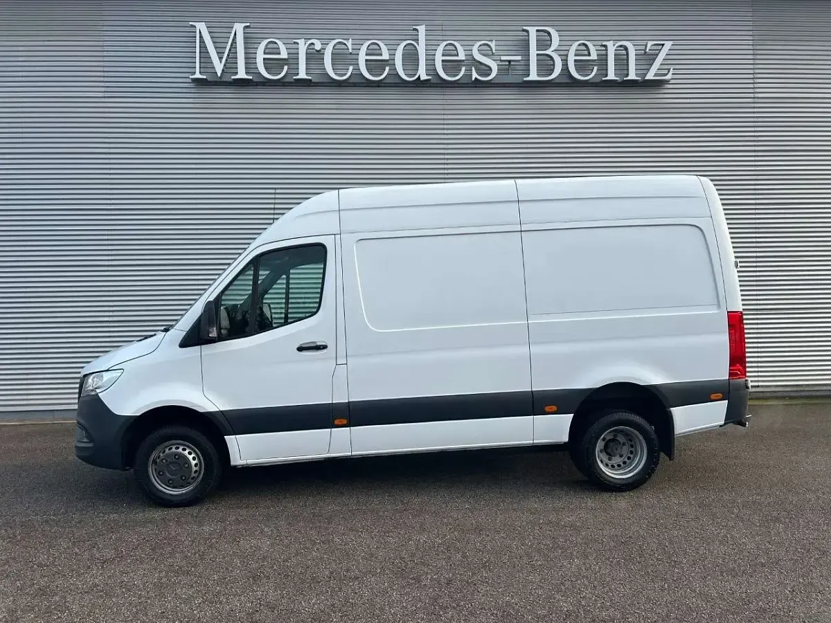 Usata Mercedes Sprinter 190 CV (139 kW) 2022 Bianco Furgone