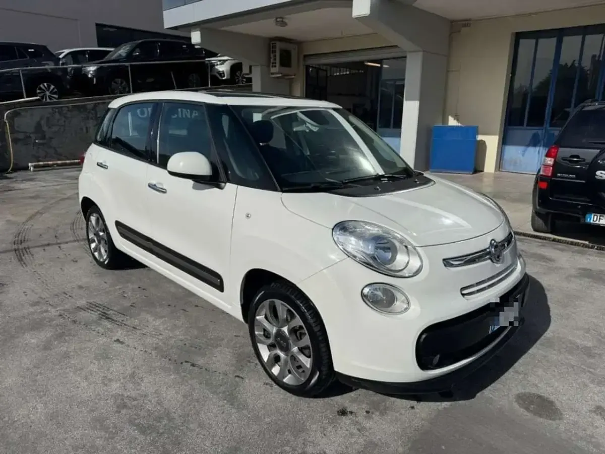 Usata Fiat 500L Lounge 85 CV (62 kW) 2016 Bianco Monovolume