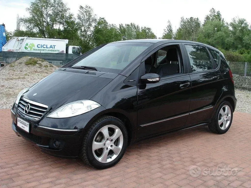 Usata Mercedes A180 Avantgarde 109 CV (80 kW) 2008 Nero Berlina